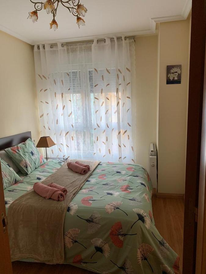 Apartamento Mota-2 Huca-Los Prados; Parking Y Wifi Gratis โอเบียโด ภายนอก รูปภาพ